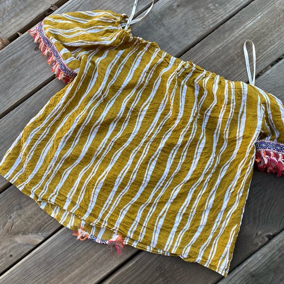 Altar’d state colorful tassel top - Picture 7 of 8